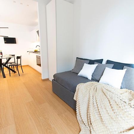 Ihost Apartment - Simonetta 7 Milan Exterior photo